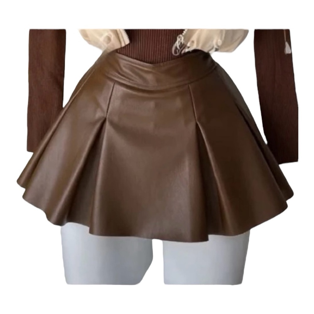 ✨ Sexy Brown Pleated Mini Skirt XS | New + Built-in Shorts✨